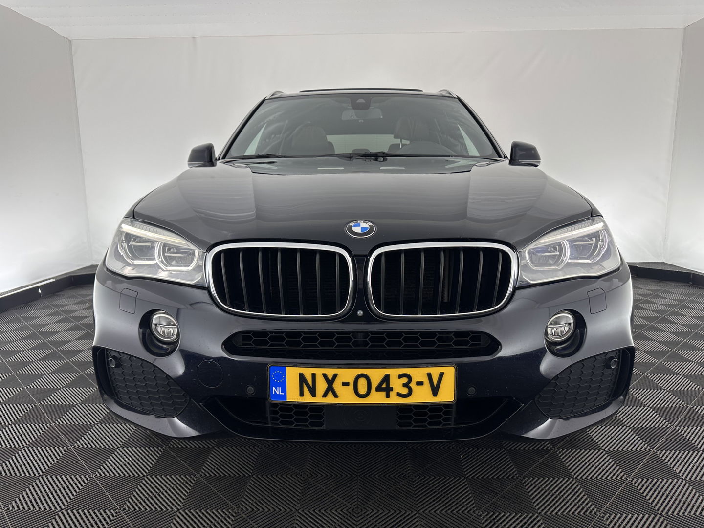 BMW X5 xDrive30d High Executive Aut. *PANO | HEAD-UP | FULL-LEATHER | FULL-LED | ADAPTOVE-CRUISE | BLIND-SPOT | MEMORY-PACK | HARMAN/KARDON | KEYLESS | CAMERA | COMFORT-SEATS | 20''ALU | TOWBAR*