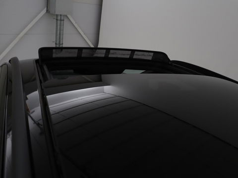 SEAT Leon 1.5 TSI FR Ultimate Edition Black | Panoramadak | Stoelverwarming | Adaptive cruise | Beats Audio | Sfeerverlichting | Carplay | Leder/Alcantara | Full LED | Virtual Cockpit | Keyless | Navigatie