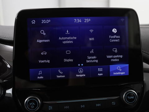 Ford Fiesta 1.0 EcoBoost Vignale | 125pk | Stoel & stuurverwarming | Half leder | B&O Sound | Trekhaak | Carplay | Keyless | Camera | Climate control | Park Assist | Cruise control | Navigatie