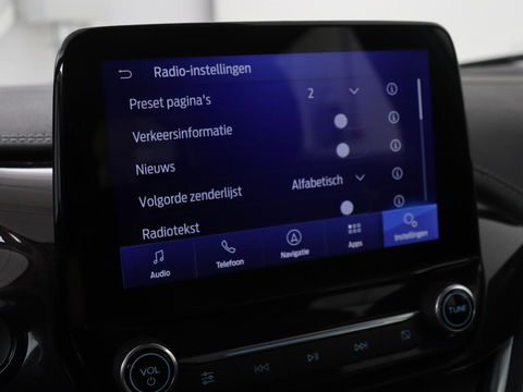 Ford Fiesta 1.0 EcoBoost Vignale | 125pk | Stoel & stuurverwarming | Half leder | B&O Sound | Trekhaak | Carplay | Keyless | Camera | Climate control | Park Assist | Cruise control | Navigatie