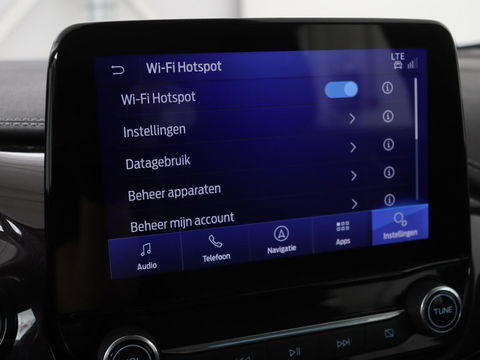 Ford Fiesta 1.0 EcoBoost Vignale | 125pk | Stoel & stuurverwarming | Half leder | B&O Sound | Trekhaak | Carplay | Keyless | Camera | Climate control | Park Assist | Cruise control | Navigatie