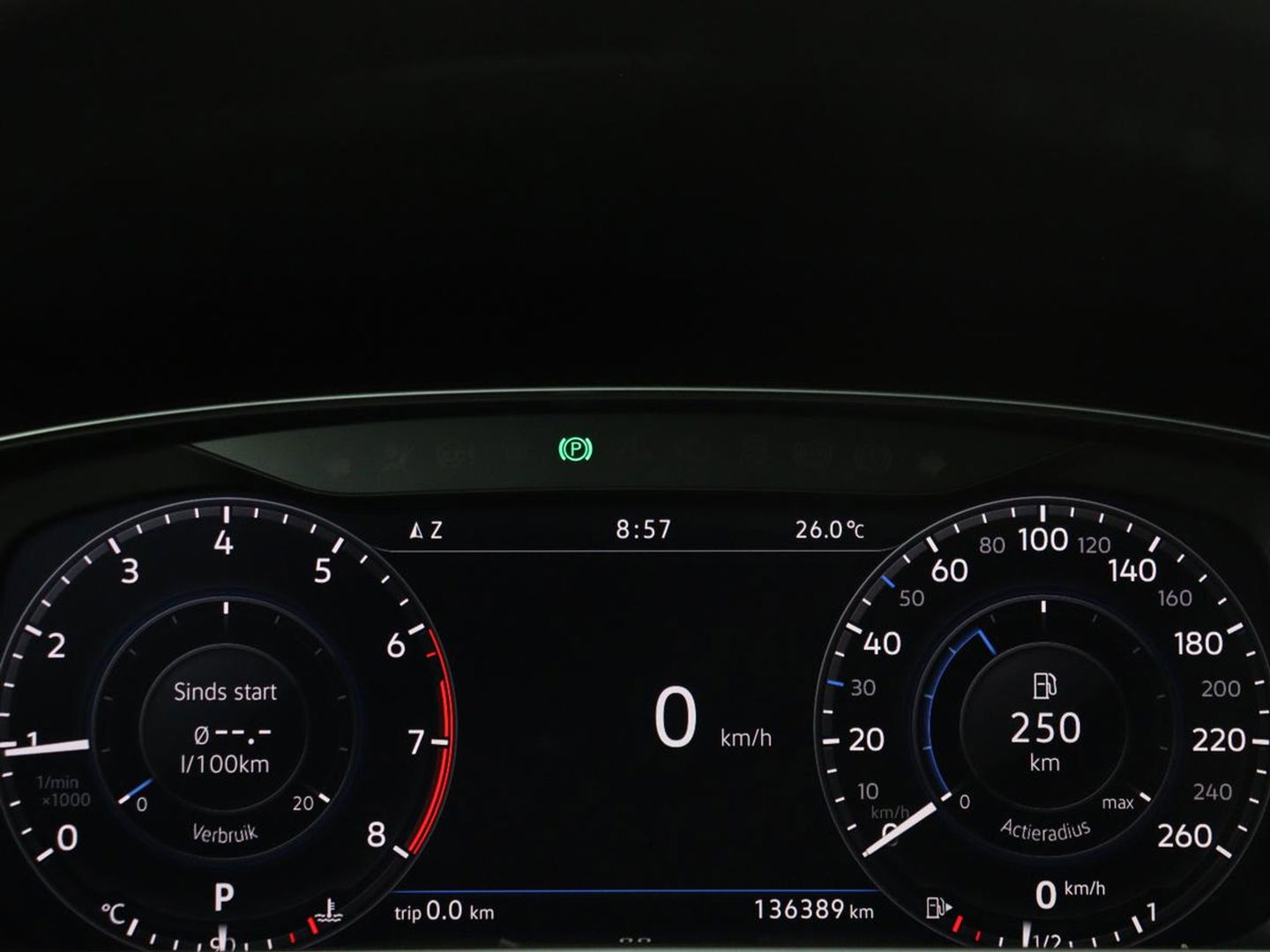 Volkswagen Golf 1.5 TSI Highline | 1e eigenaar | Panoramadak | Stoelverwarming | Dynaudio | Full LED | Massage | Park Assist | Camera | Adaptive cruise | Active Info Display | Climate control