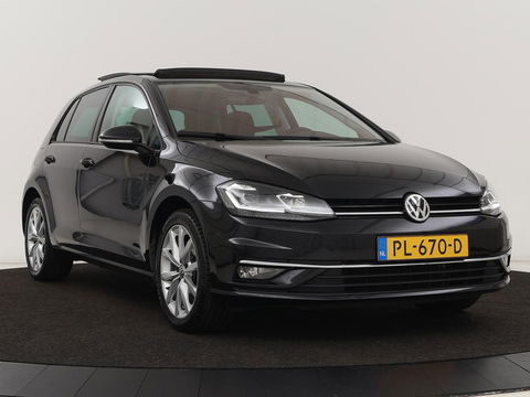 Volkswagen Golf 1.5 TSI Highline | 1e eigenaar | Panoramadak | Stoelverwarming | Dynaudio | Full LED | Massage | Park Assist | Camera | Adaptive cruise | Active Info Display | Climate control