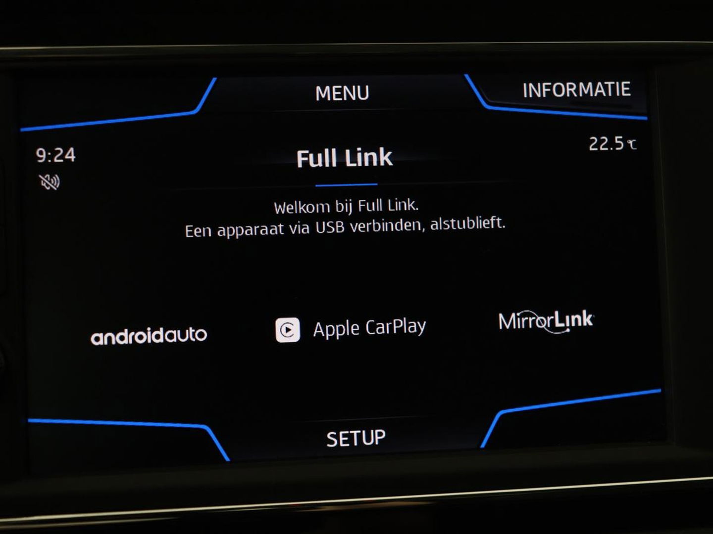 SEAT Leon 1.5 TSI FR Business Intens | Stoelverwarming | Trekhaak | Adaptive cruise | Carplay | Virtual Cockpit | Full LED | Sfeerverlichting | Navigatie