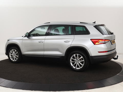 Škoda Kodiaq 1.5 TSI Business Edition 7-persoons | Trekhaak | Stoelverwarming | Adaptive cruise | Canton Sound | Carplay | Half leder | Keyless | Full LED | Navigatie