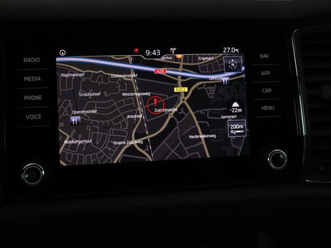 Škoda Kodiaq 1.5 TSI Business Edition 7-persoons | Trekhaak | Stoelverwarming | Adaptive cruise | Canton Sound | Carplay | Half leder | Keyless | Full LED | Navigatie