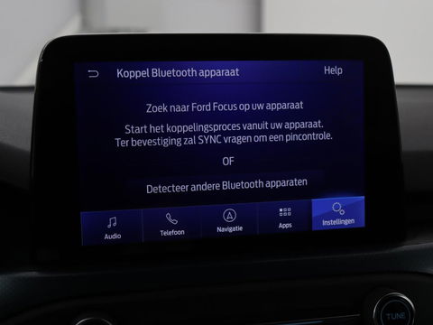 Ford Focus 1.0 EcoBoost Active | Trekhaak | Half leder | Stoel & stuurverwarming | B&O Sound | Camera | Adaptive cruise | Climate control | Keyless | Full LED