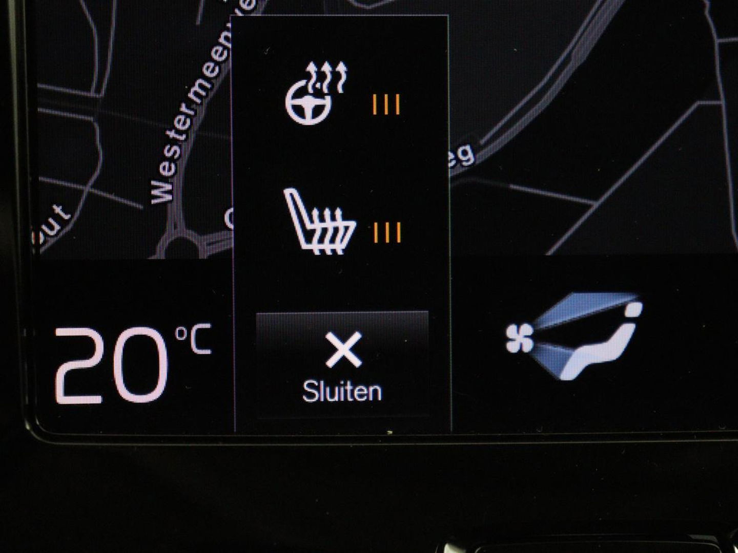 Volvo V60 2.0 B4 Momentum | Stoel & stuurverwarming | Trekhaak | Camera | Adaptive cruise | Carplay | Achterbankverwarming | Full LED | Navigatie