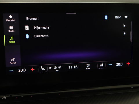 Škoda Octavia 1.4 TSI RS iV PHEV Business | Panoramadak | Leder/Alcantara | Adaptive cruise | Massage | Camera | Side Assist | Matrix LED | Carplay | Memory | Navigatie