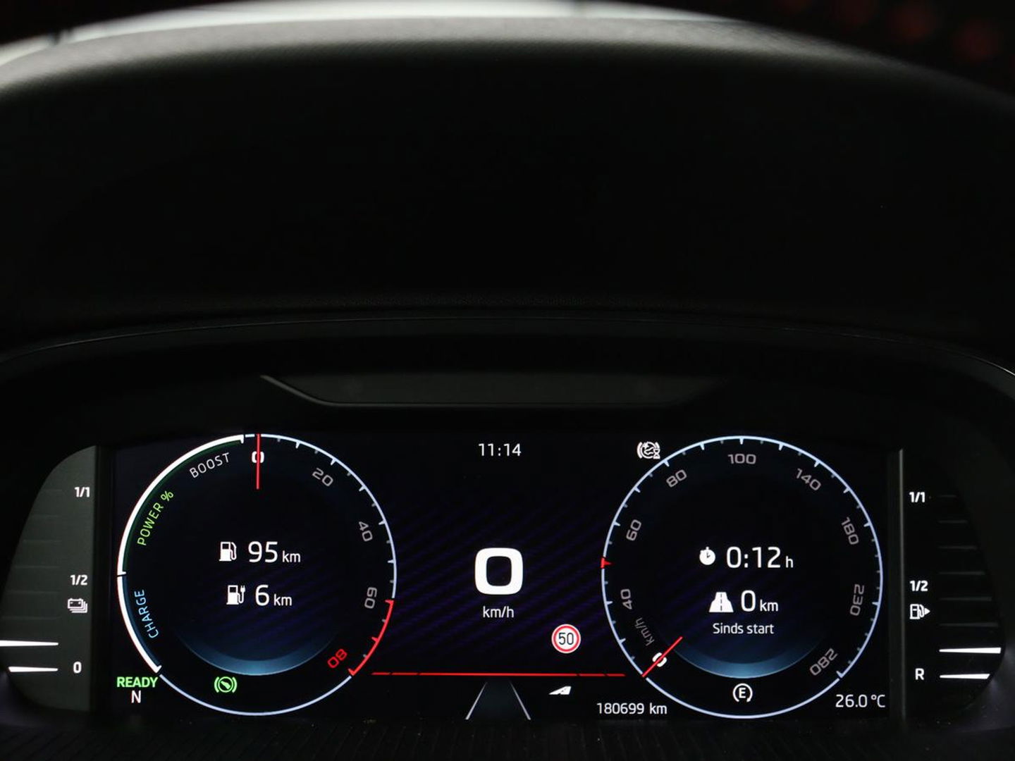 Škoda Octavia 1.4 TSI RS iV PHEV Business | Panoramadak | Leder/Alcantara | Adaptive cruise | Massage | Camera | Side Assist | Matrix LED | Carplay | Memory | Navigatie