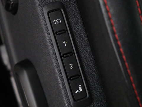 Škoda Octavia 1.4 TSI RS iV PHEV Business | Panoramadak | Leder/Alcantara | Adaptive cruise | Massage | Camera | Side Assist | Matrix LED | Carplay | Memory | Navigatie