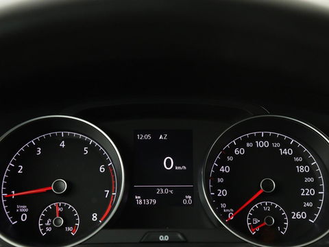 Volkswagen Golf 1.5 TSI Comfortline Business | Stoelverwarming | Massage | Carplay | Navigatie | Adaptive cruise | Climate control | Parkeerhulp | Bluetooth