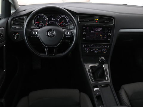 Volkswagen Golf 1.5 TSI Comfortline Business | Stoelverwarming | Massage | Carplay | Navigatie | Adaptive cruise | Climate control | Parkeerhulp | Bluetooth