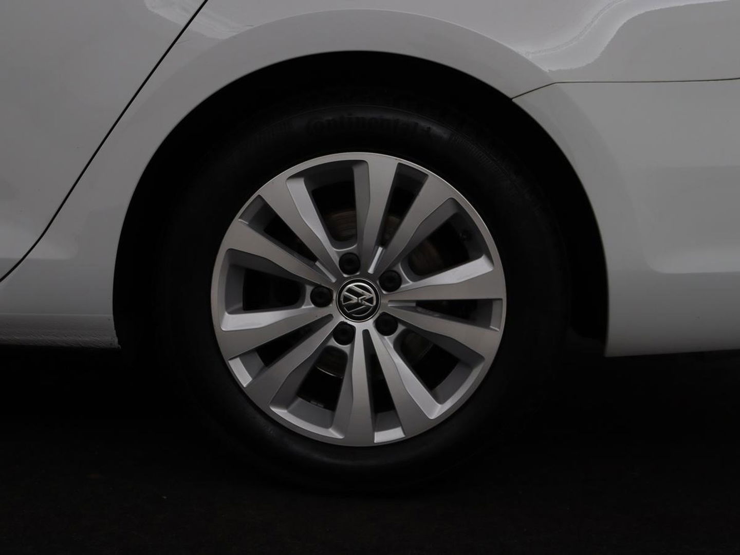 Volkswagen Golf 1.5 TSI Comfortline Business | Stoelverwarming | Massage | Carplay | Navigatie | Adaptive cruise | Climate control | Parkeerhulp | Bluetooth