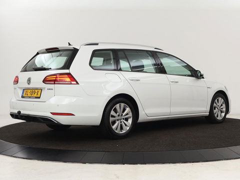 Volkswagen Golf 1.5 TSI Comfortline Business | Stoelverwarming | Massage | Carplay | Navigatie | Adaptive cruise | Climate control | Parkeerhulp | Bluetooth