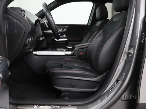 Mercedes-Benz GLB-Klasse 200 Business Solution AMG 7-persoons | Panoramadak | Trekhaak | Stoelverwarming | Matrix LED | Memory | Keyless | Camera | Navigatie