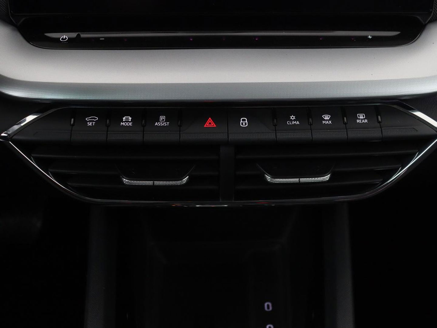 Škoda Octavia 1.4 TSI iV PHEV Business Edition | Stoelverwarming | Adaptive cruise | Carplay | Stuur & achterbankverwarming | Memory | Navigatie | Parkeerhulp
