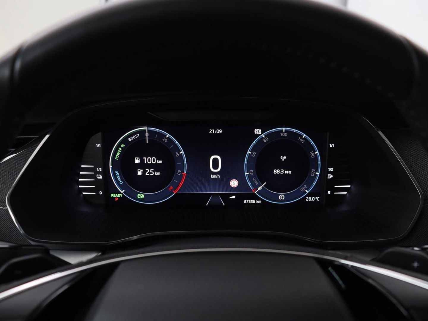 Škoda Octavia 1.4 TSI iV PHEV Business Edition | Stoelverwarming | Adaptive cruise | Carplay | Stuur & achterbankverwarming | Memory | Navigatie | Parkeerhulp