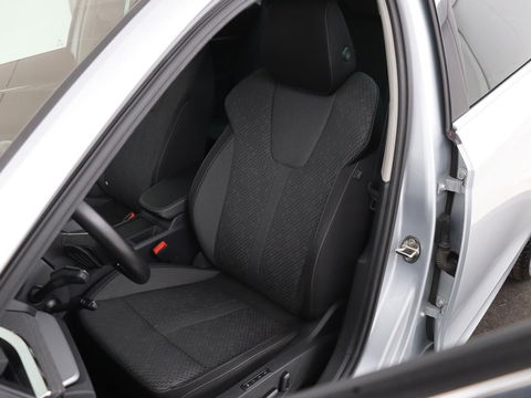 Škoda Octavia 1.4 TSI iV PHEV Business Edition | Stoelverwarming | Adaptive cruise | Carplay | Stuur & achterbankverwarming | Memory | Navigatie | Parkeerhulp