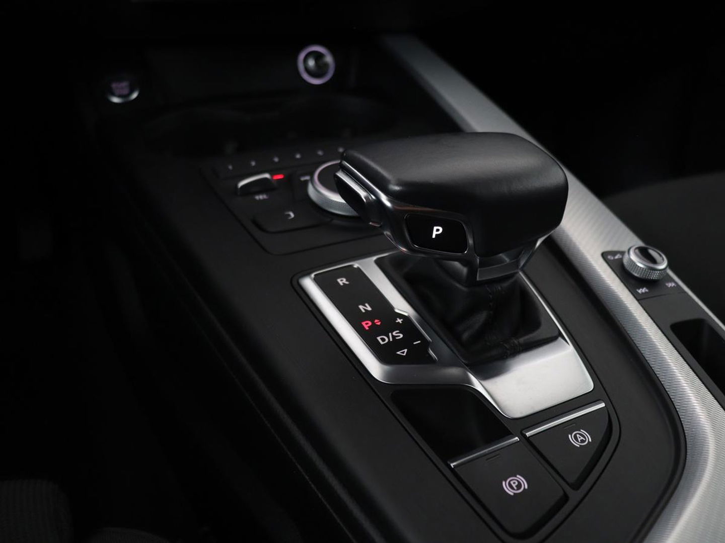 Audi A4 35 TFSI Sport Lease Edition | Full LED | Sportstoelen | Navigatie | Parkeerhulp | Climate control | Cruise control | Bluetooth