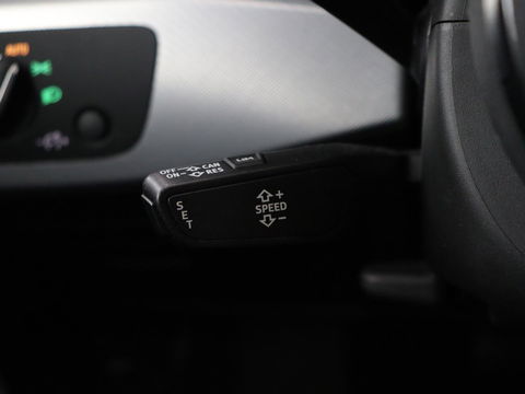 Audi A4 35 TFSI Sport Lease Edition | Full LED | Sportstoelen | Navigatie | Parkeerhulp | Climate control | Cruise control | Bluetooth