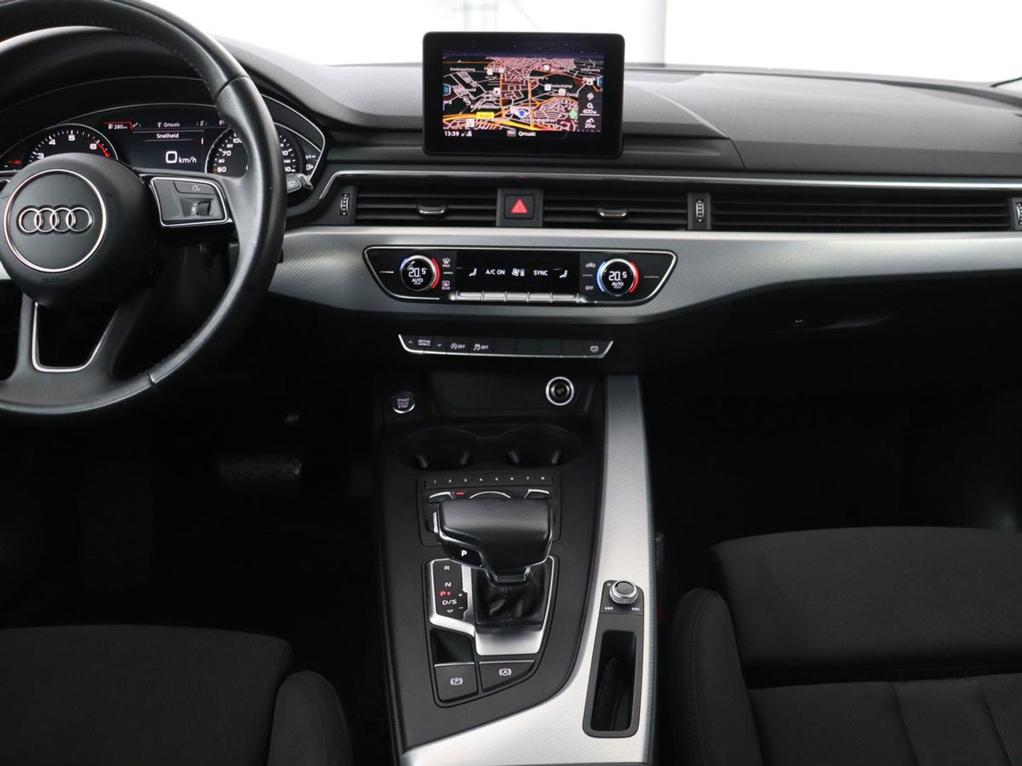 Audi A4 35 TFSI Sport Lease Edition | Full LED | Sportstoelen | Navigatie | Parkeerhulp | Climate control | Cruise control | Bluetooth