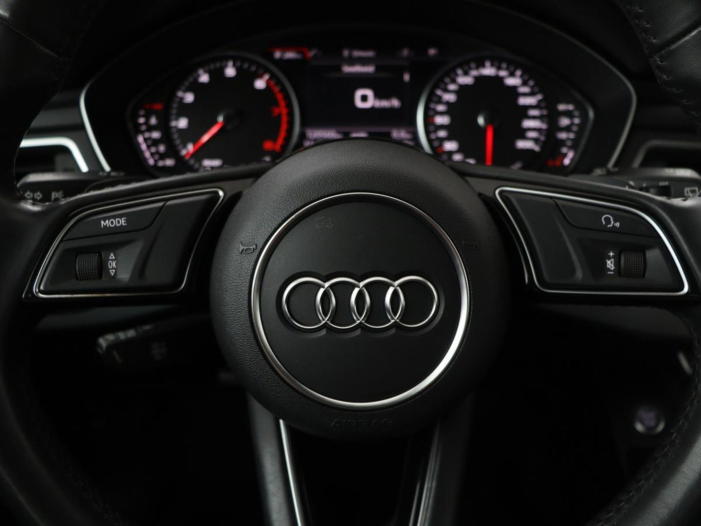 Audi A4 35 TFSI Sport Lease Edition | Full LED | Sportstoelen | Navigatie | Parkeerhulp | Climate control | Cruise control | Bluetooth