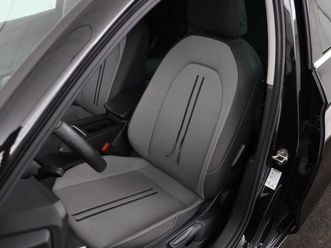 SEAT Leon 1.0 TSI Style Launch Edition | Camera | Adaptive cruise | Carplay | Navigatie | DAB | Parkeerhulp | Full LED | Climate control