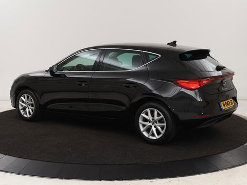 SEAT Leon 1.0 TSI Style Launch Edition | Camera | Adaptive cruise | Carplay | Navigatie | DAB | Parkeerhulp | Full LED | Climate control