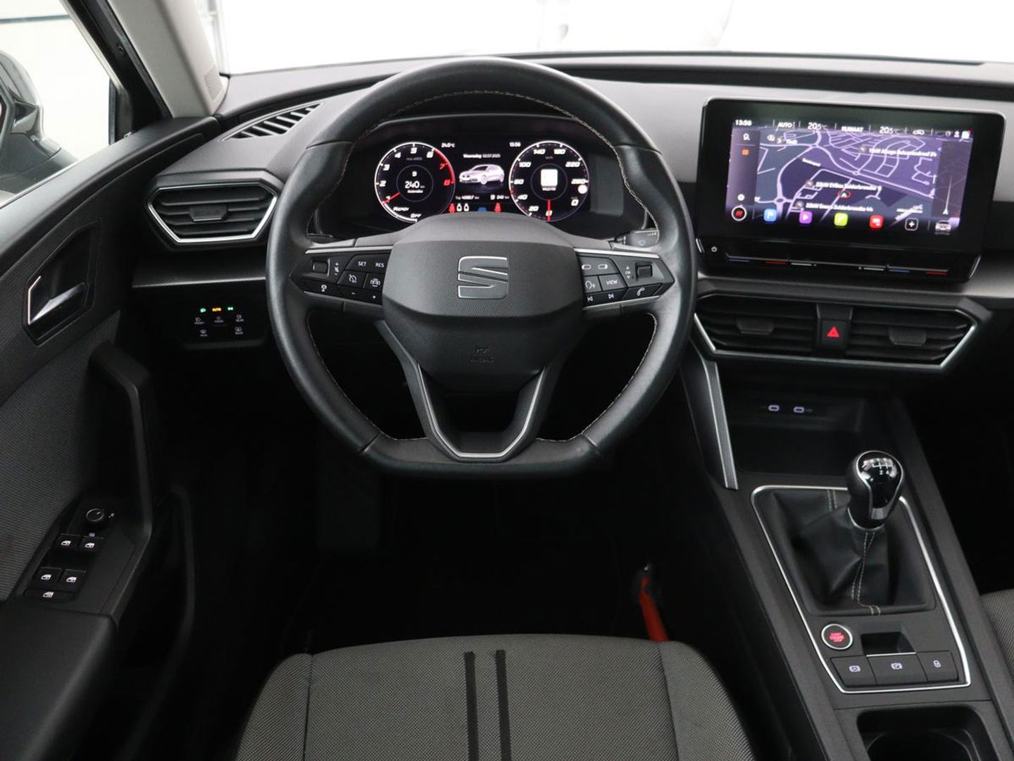 SEAT Leon 1.0 TSI Style Launch Edition | Camera | Adaptive cruise | Carplay | Navigatie | DAB | Parkeerhulp | Full LED | Climate control