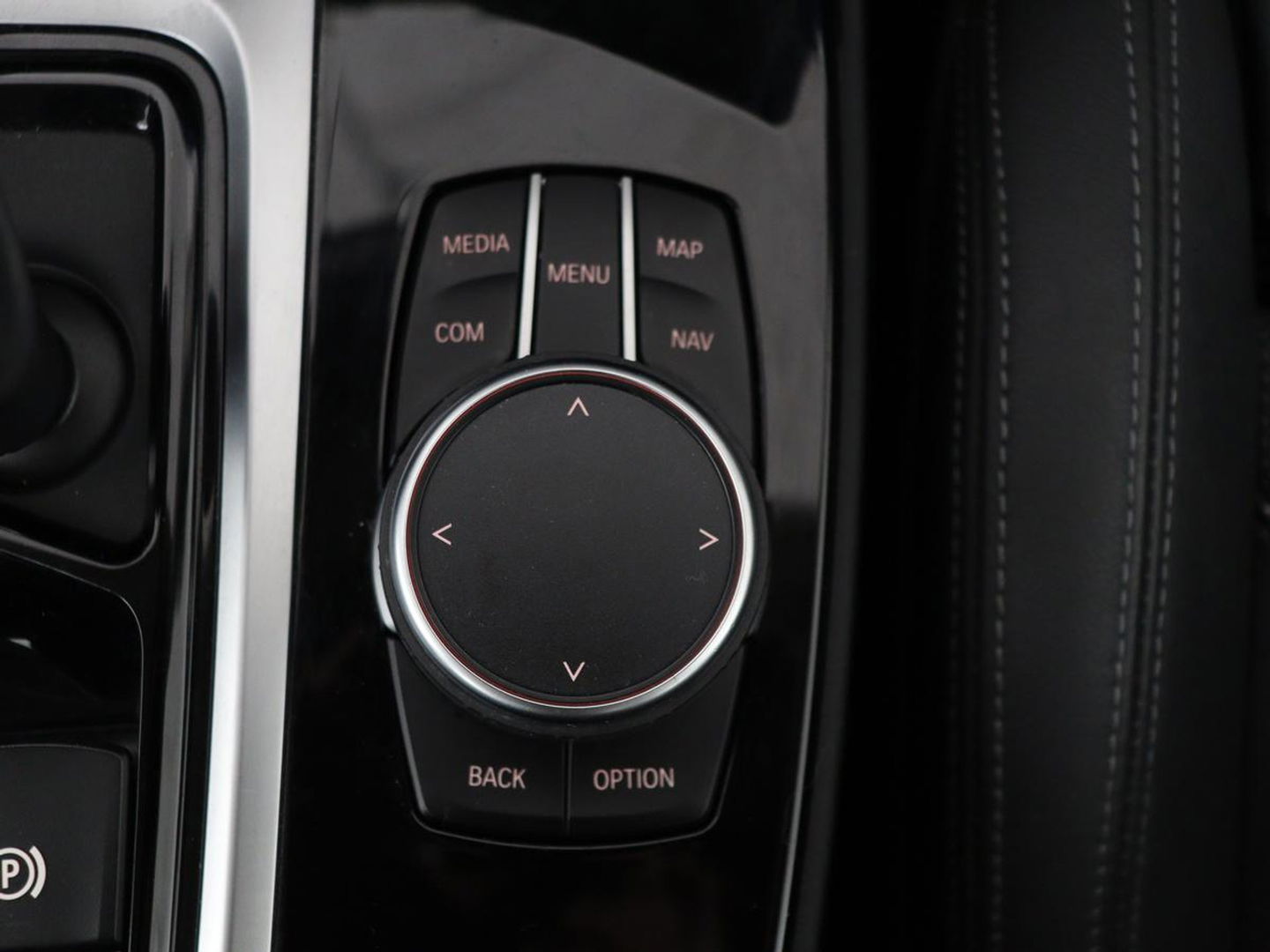 BMW X3 xDrive30e High Executive | X Line | Panoramadak | Stoel & stuurverwarming | Carplay | Sportstoelen | Half leder | Live Cockpit | Full LED | Camera