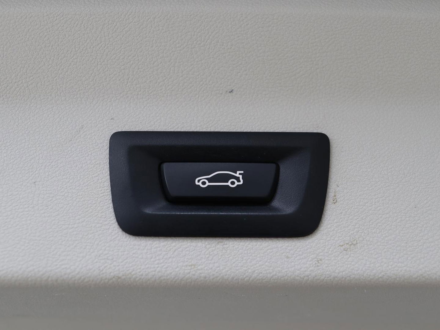 BMW X3 xDrive30e High Executive | X Line | Panoramadak | Stoel & stuurverwarming | Carplay | Sportstoelen | Half leder | Live Cockpit | Full LED | Camera
