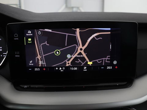 Škoda Octavia 1.0 TSI Business Edition | Carplay | Sfeerverlichting | Full LED | Navigatie | Parkeerhulp | Climate control | DAB | Cruise control