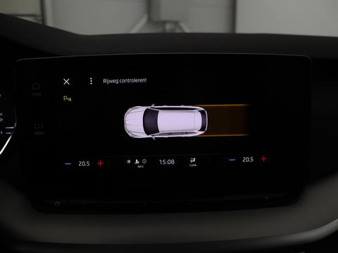 Škoda Octavia 1.0 TSI Business Edition | Carplay | Sfeerverlichting | Full LED | Navigatie | Parkeerhulp | Climate control | DAB | Cruise control