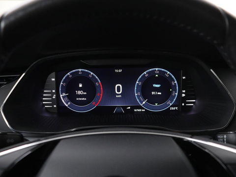 Škoda Octavia 1.0 TSI Business Edition | Carplay | Sfeerverlichting | Full LED | Navigatie | Parkeerhulp | Climate control | DAB | Cruise control