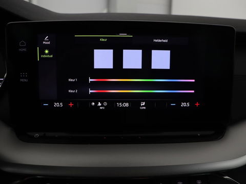 Škoda Octavia 1.0 TSI Business Edition | Carplay | Sfeerverlichting | Full LED | Navigatie | Parkeerhulp | Climate control | DAB | Cruise control