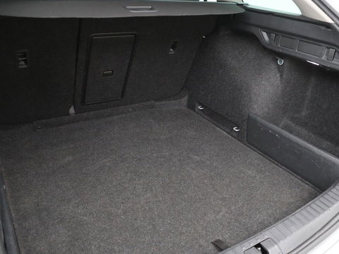 Škoda Octavia 1.0 TSI Business Edition | Carplay | Sfeerverlichting | Full LED | Navigatie | Parkeerhulp | Climate control | DAB | Cruise control