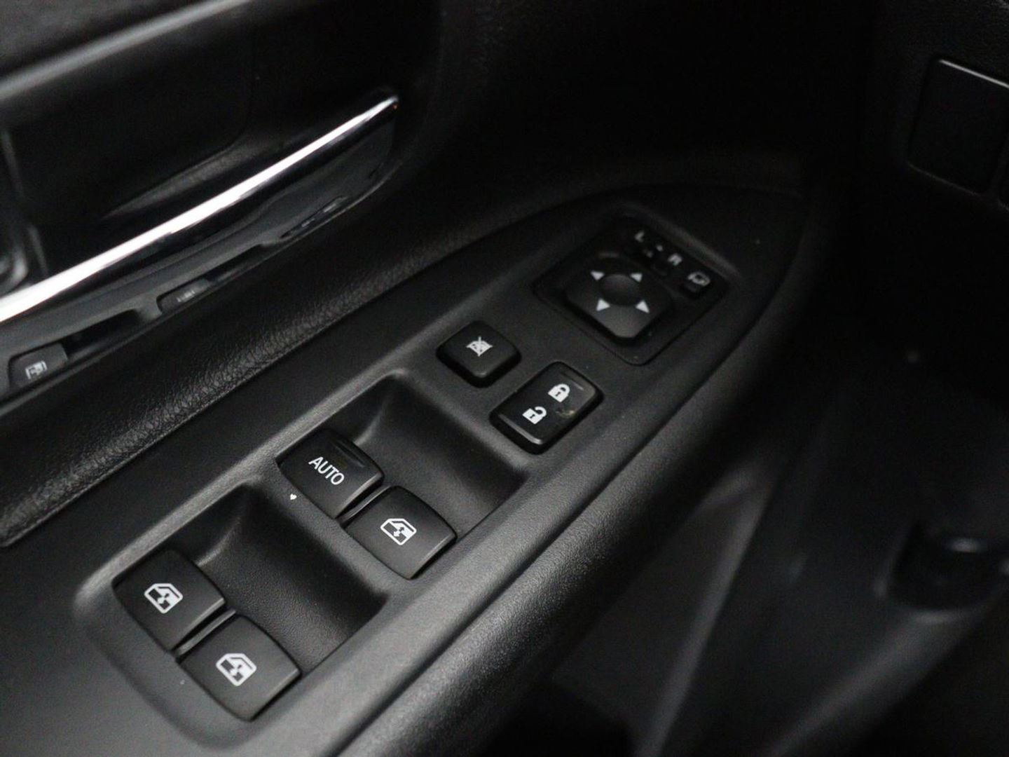 Mitsubishi Outlander 2.0 Executive Edition 7-persoons | Automaat | Full LED | Camera | MirrorLink | Climate control | Cruise control