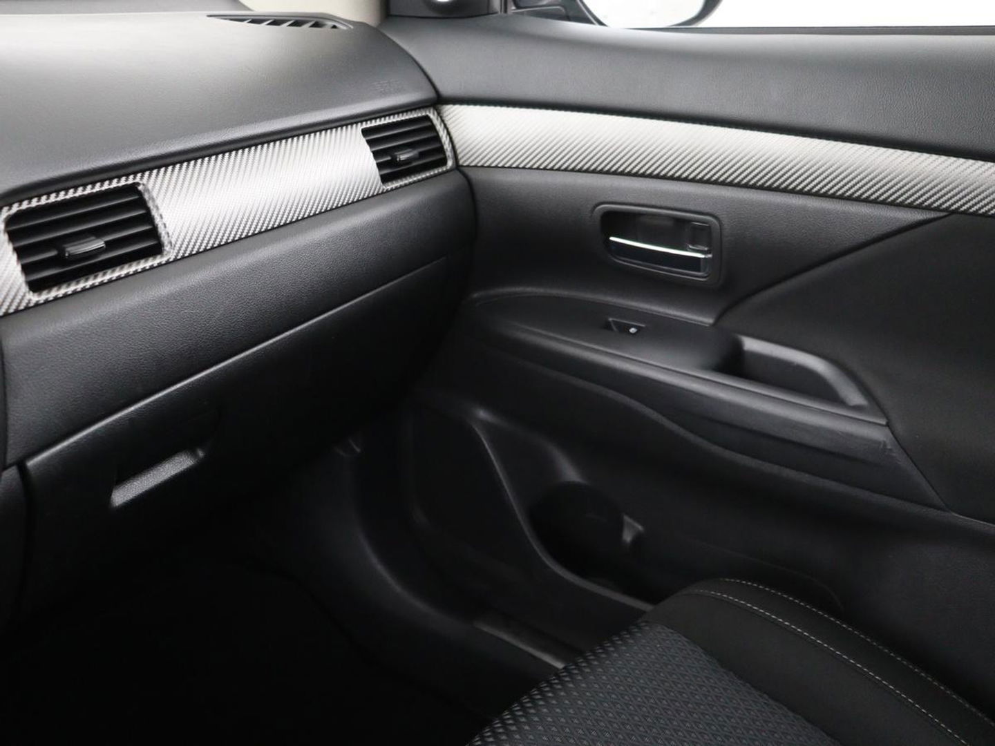 Mitsubishi Outlander 2.0 Executive Edition 7-persoons | Automaat | Full LED | Camera | MirrorLink | Climate control | Cruise control