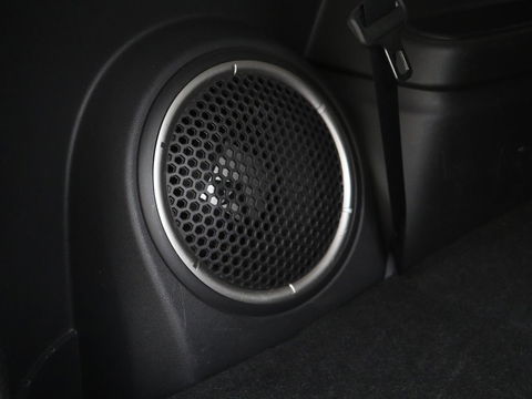 Mitsubishi Outlander 2.0 Executive Edition 7-persoons | Automaat | Full LED | Camera | MirrorLink | Climate control | Cruise control