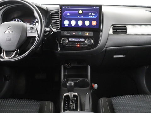 Mitsubishi Outlander 2.0 Executive Edition 7-persoons | Automaat | Full LED | Camera | MirrorLink | Climate control | Cruise control