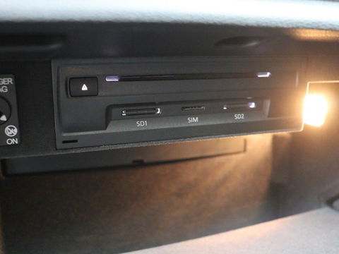 Audi A3 1.5 TFSI Sport S Line Edition | Stoelverwarming | Massage | Full LED | Half leder | Navigatie | Sportstoelen | Climate control