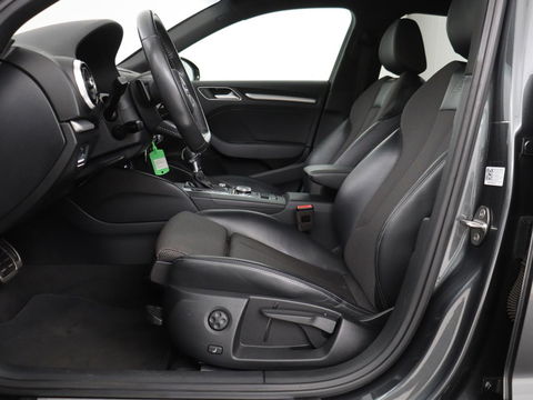 Audi A3 1.5 TFSI Sport S Line Edition | Stoelverwarming | Massage | Full LED | Half leder | Navigatie | Sportstoelen | Climate control