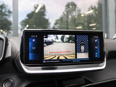 Peugeot 208 1.2 PureTech 100pk Allure | Navigatie | Camera