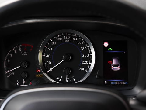 Toyota Corolla Touring Sports 1.8 Hybrid Business | Navigatie | Camera | Climate Control