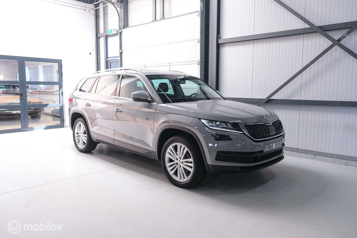 Škoda Kodiaq 1.5 TSI Business ed. DSG | 7 pers | Panorama | Trekhaak | LED | Steel Grey | Camera | Apple CarPlay | Adaptive |