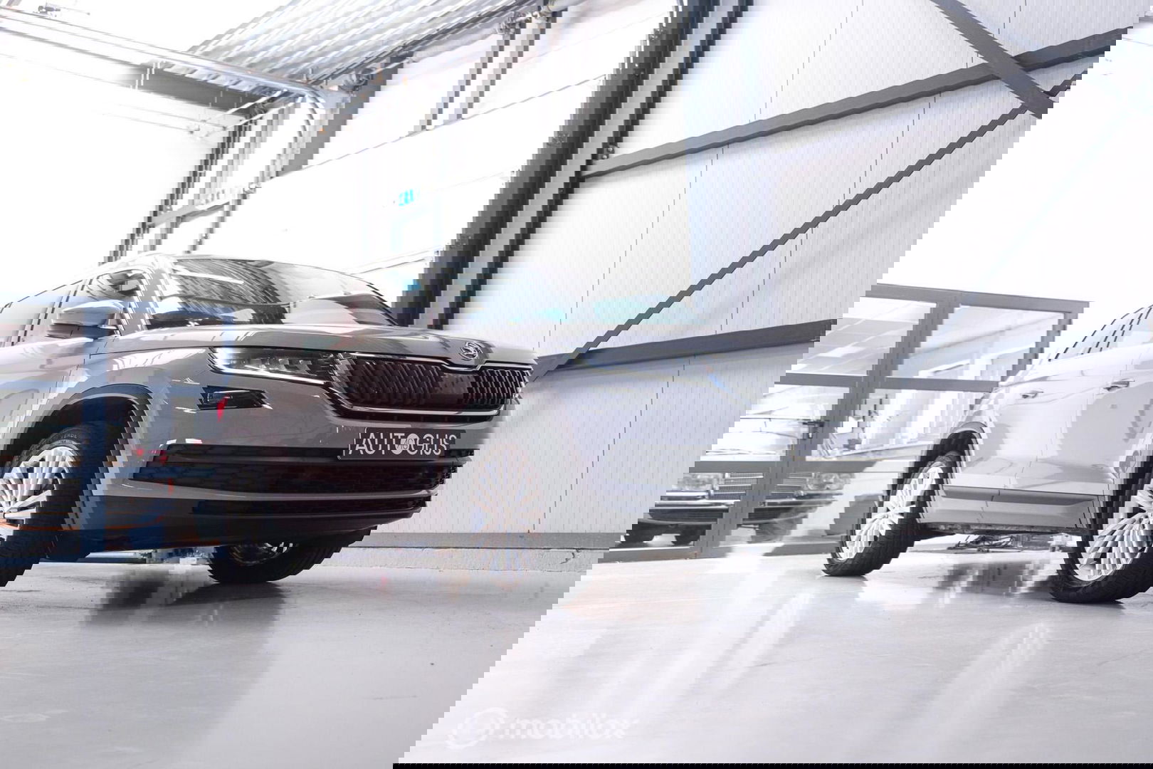 Škoda Kodiaq 1.5 TSI Business ed. DSG | 7 pers | Panorama | Trekhaak | LED | Steel Grey | Camera | Apple CarPlay | Adaptive |