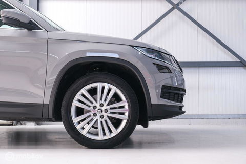 Škoda Kodiaq 1.5 TSI Business ed. DSG | 7 pers | Panorama | Trekhaak | LED | Steel Grey | Camera | Apple CarPlay | Adaptive |
