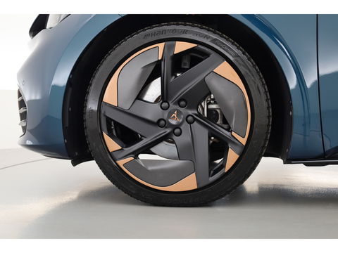CUPRA Born 62 kWh | Pano | HUD | Massage | 360cam | Stoel- Stuurverw | Adapt. Cruise