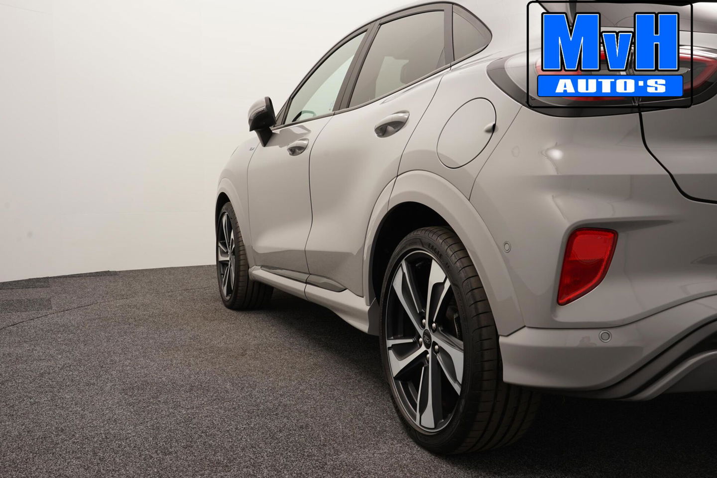 Ford Puma 1.0 EcoBoost Hybrid ST-Line X|B&O|LED|CAMERA|CARPLAY
